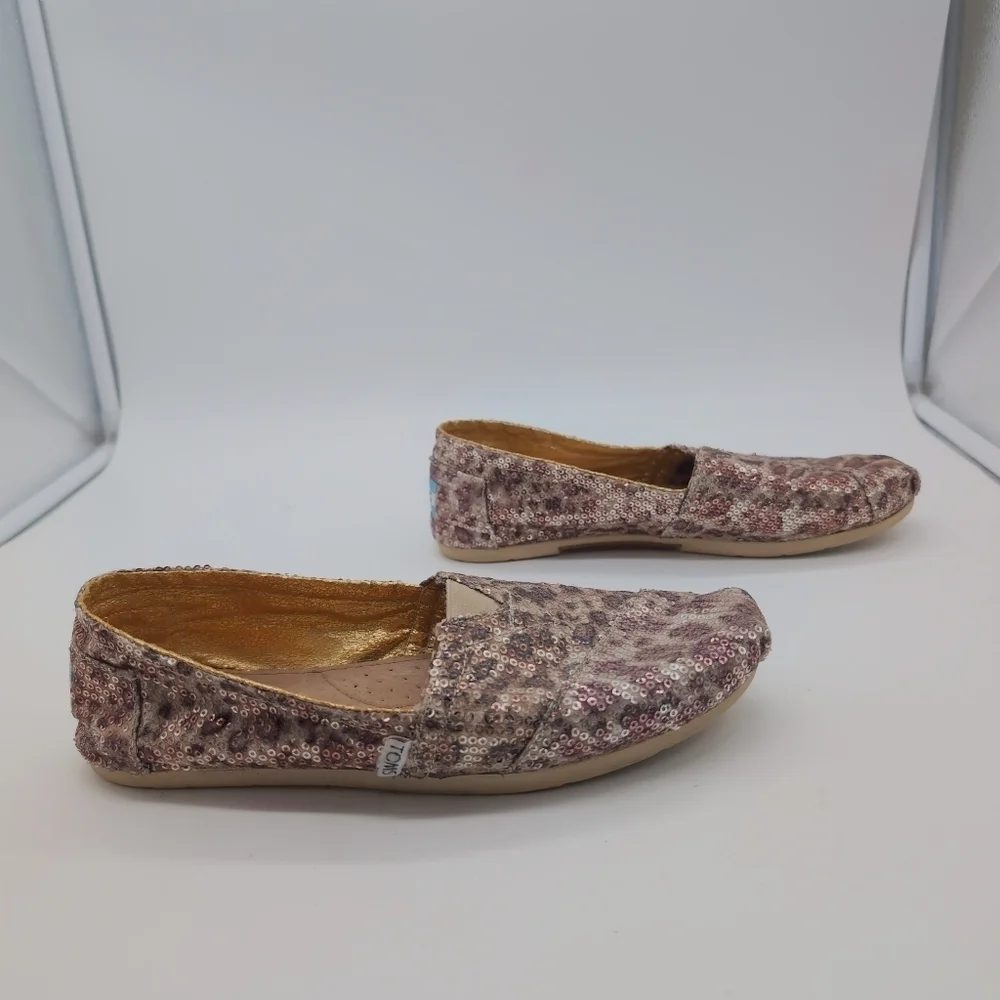 Tom's Sequins Leopard Loafers Sz 8.5